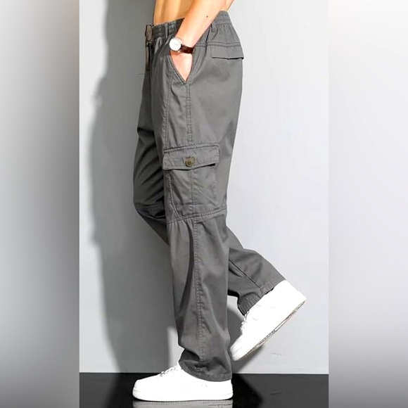 Arizona Jean Company Men's Charcoal Cargo Pants - Picture 1 of 3